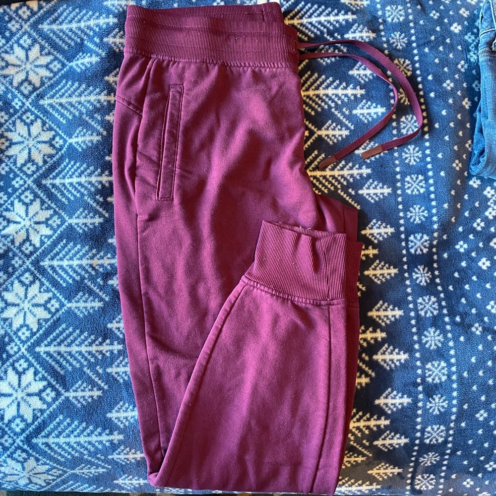 Women’s sweat pants joggers